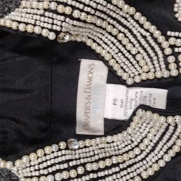 Draper & Damon's Women's Black W/ Embelishments Jacket Size PS - Picture 3 of 5